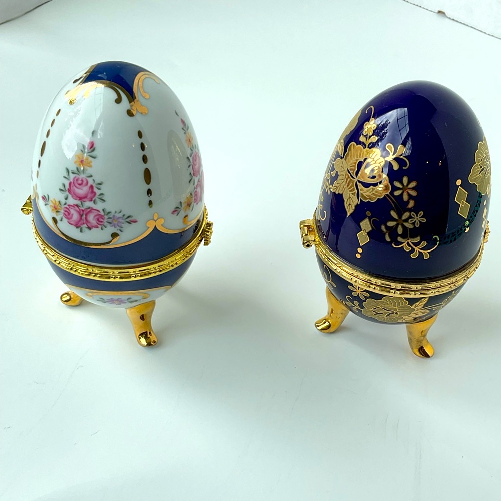 🆕Set of Asian decorative egg cobalt blue trinkets
